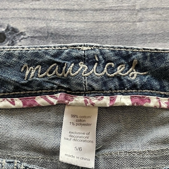 ✅HOST Pick✅ Maurices Cropped Jeans, Size 5/6 - Picture 9 of 10
